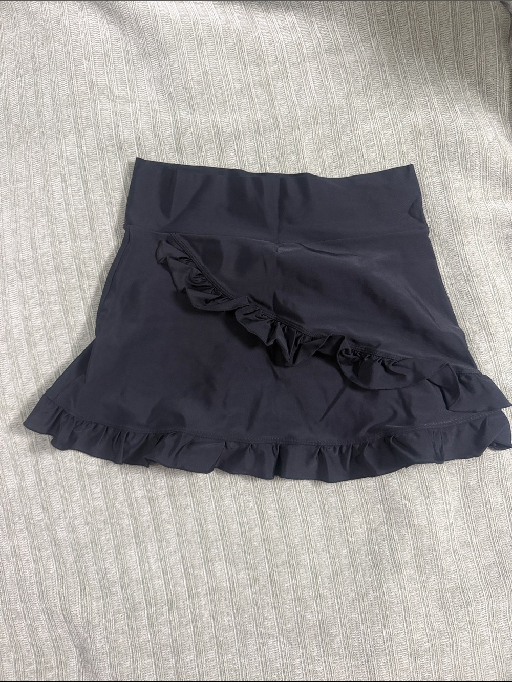 DownEast Black Ruffled Swim Skirt